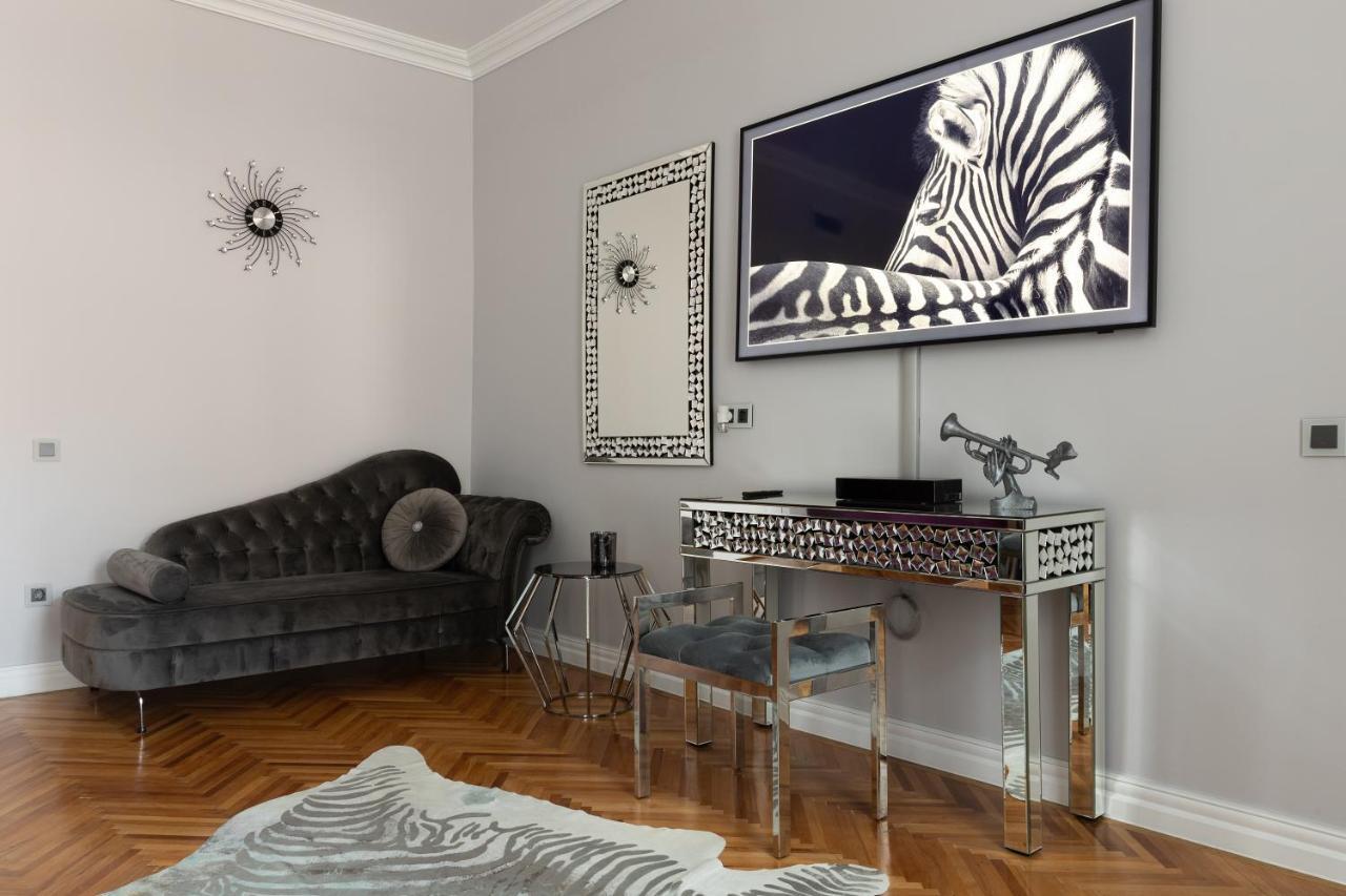 Апартаменты Fancy Flats Сибиу Экстерьер фото